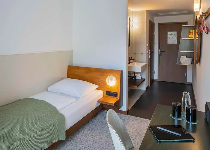 Magdas Hotel 2*